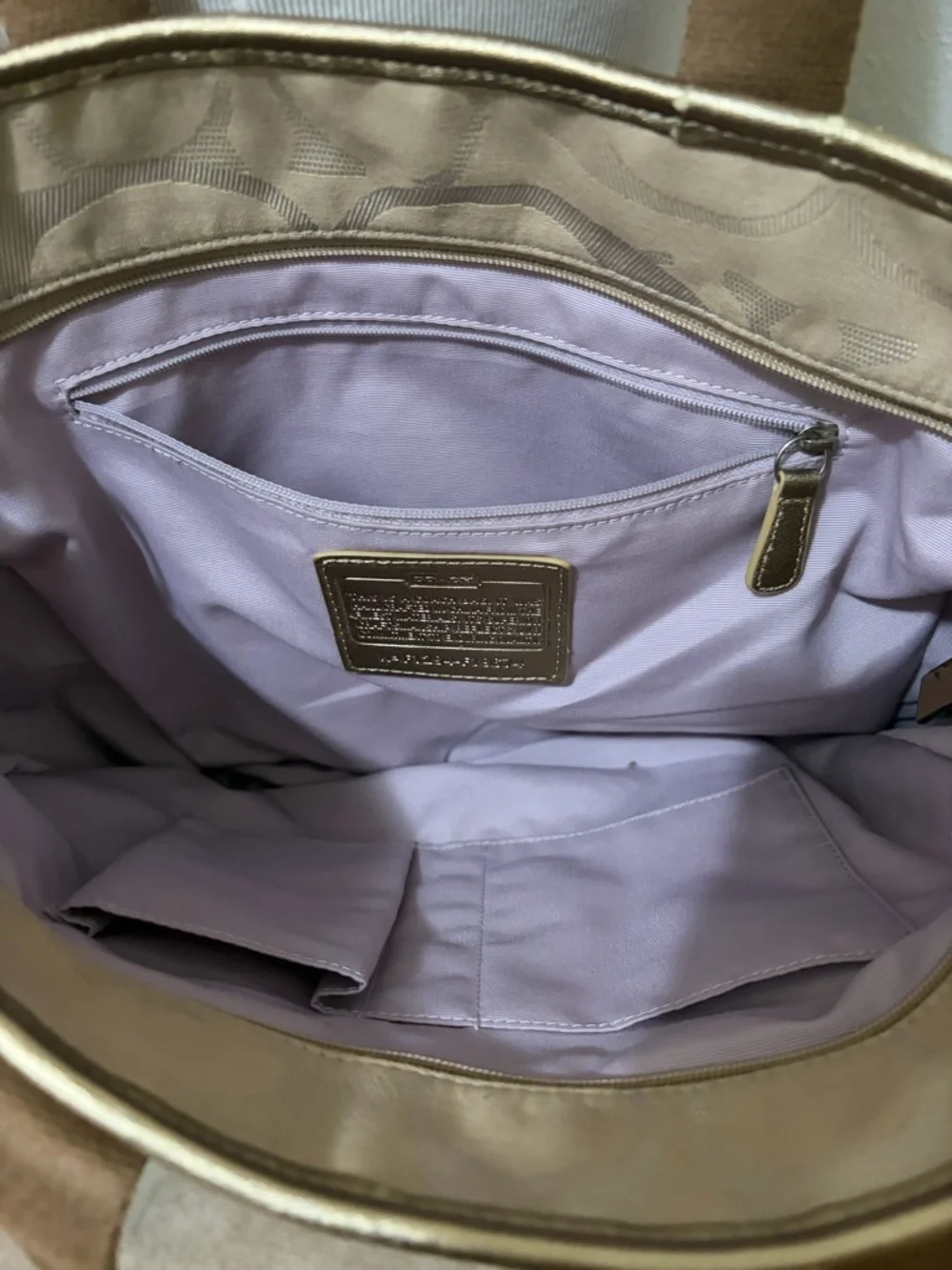NWT Coach Signature Kyra Convertible Tote READ DESCRIPTION